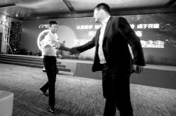 苏宁握手“阿百万”,线上线下提速决战O2O